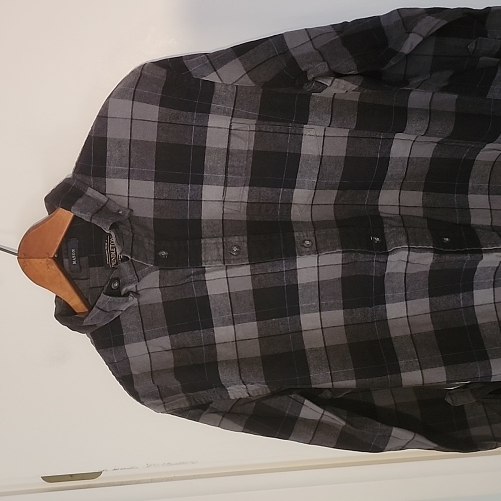 Pendleton Medium Gray + Black Check Flannel Shirt… - image 1